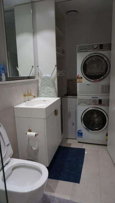 Apartamento Skyone Lux 2Bed2Bath Aprt In Boxhill And Free Carpark Box Hill Exterior foto