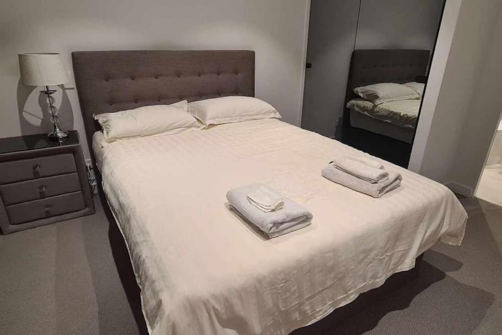 Apartamento Skyone Lux 2Bed2Bath Aprt In Boxhill And Free Carpark Box Hill Exterior foto