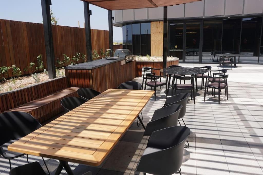 Apartamento Skyone Lux 2Bed2Bath Aprt In Boxhill And Free Carpark Box Hill Exterior foto